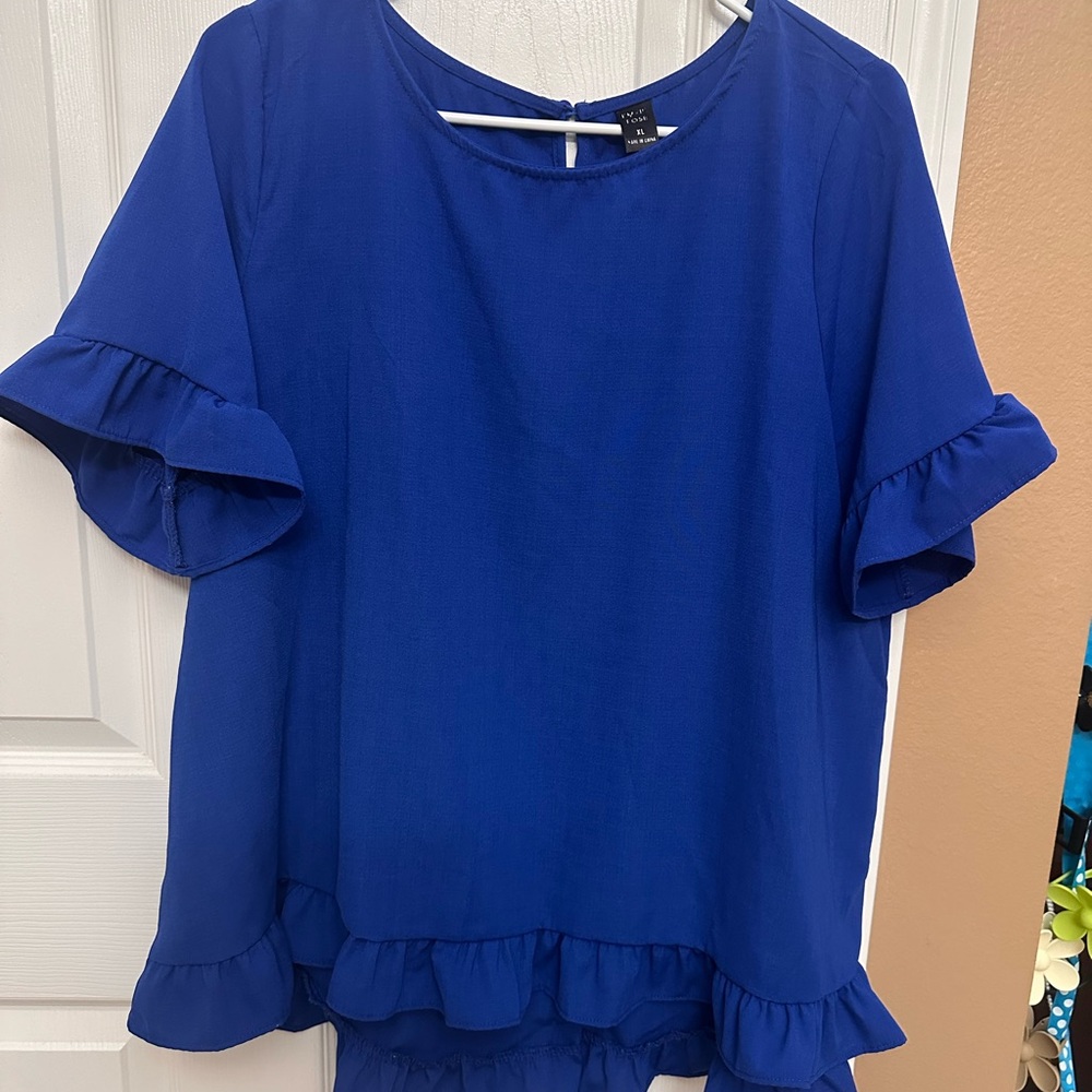 Emery Rose Cobalt Blue Ruffled Short Sleeve Blouse
